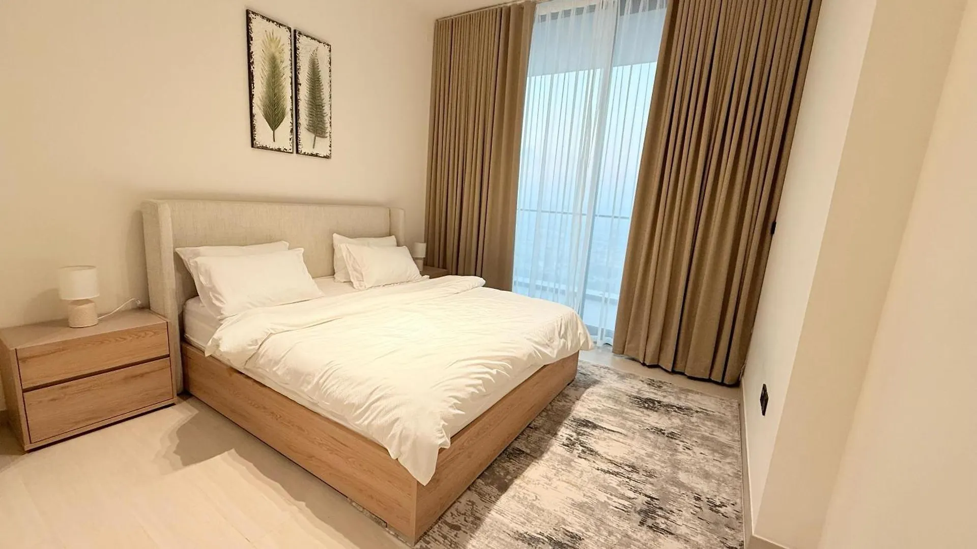 1 Bhk With Panoramic View Apartment Dubai